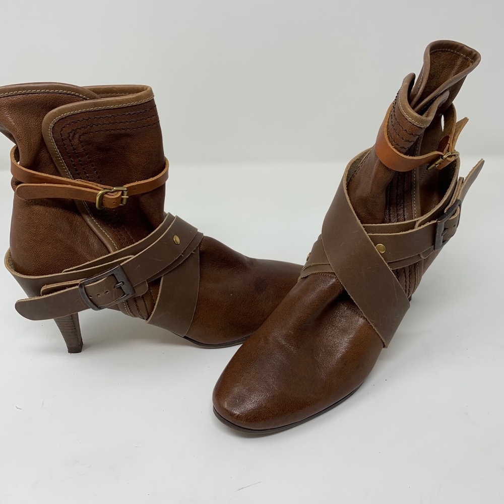 Chloe Brown Leather Ankle Booties Belt Detail Sz 7 - Picture 2 of 16
